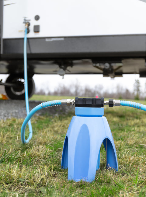 Camco | Soporte de plástico para filtro de agua | 40775