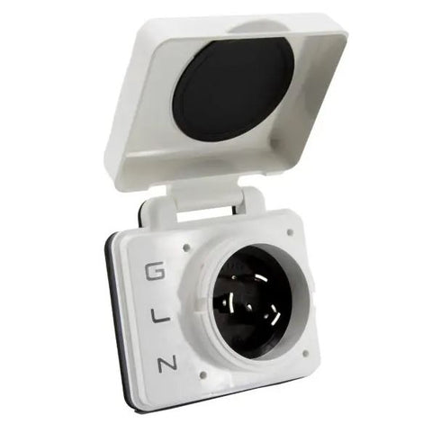 Hughes | Toma de corriente inteligente SafeView para autocaravana | SV30APIW | 30 A | Blanco