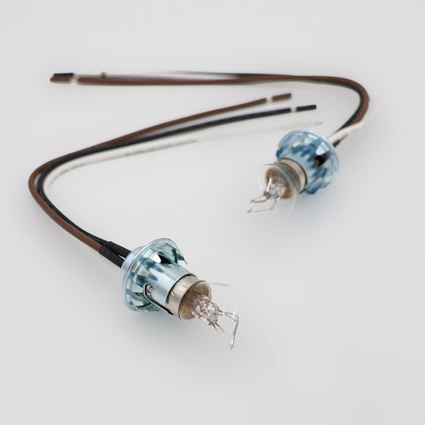 Blue Ox | Tail Light Wiring Kit, Bulb & Socket | BX8869