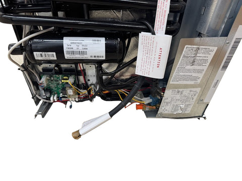 Dometic | RV Refrigerator | DM2872-02 SCRATCH AND DENT | 9600007217 | 8 Cubic Feet | Americana II