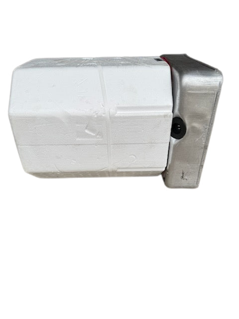 Suburban | Direct Spark Ignition Gas/Electric Water Heater | SW6DE-05 | 6 Gallon | 5239A | 5139A | Scratch and Dent