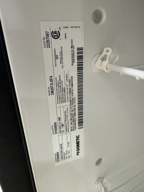 Dometic | RV Refrigerator | DM2872-02 SCRATCH AND DENT | 9600007217 | 8 Cubic Feet | Americana II
