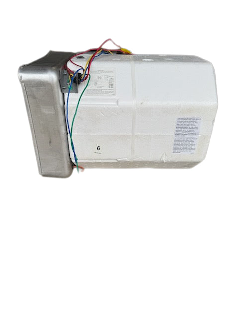 Suburban | Direct Spark Ignition Gas/Electric Water Heater | SW6DE-04 | 6 Gallon | 5239A | 5139A | Scratch and Dent